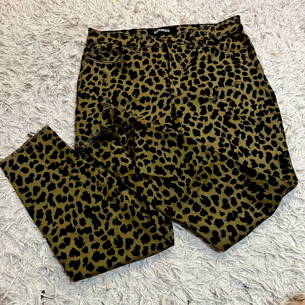 NWOT Express Cheetah Pants